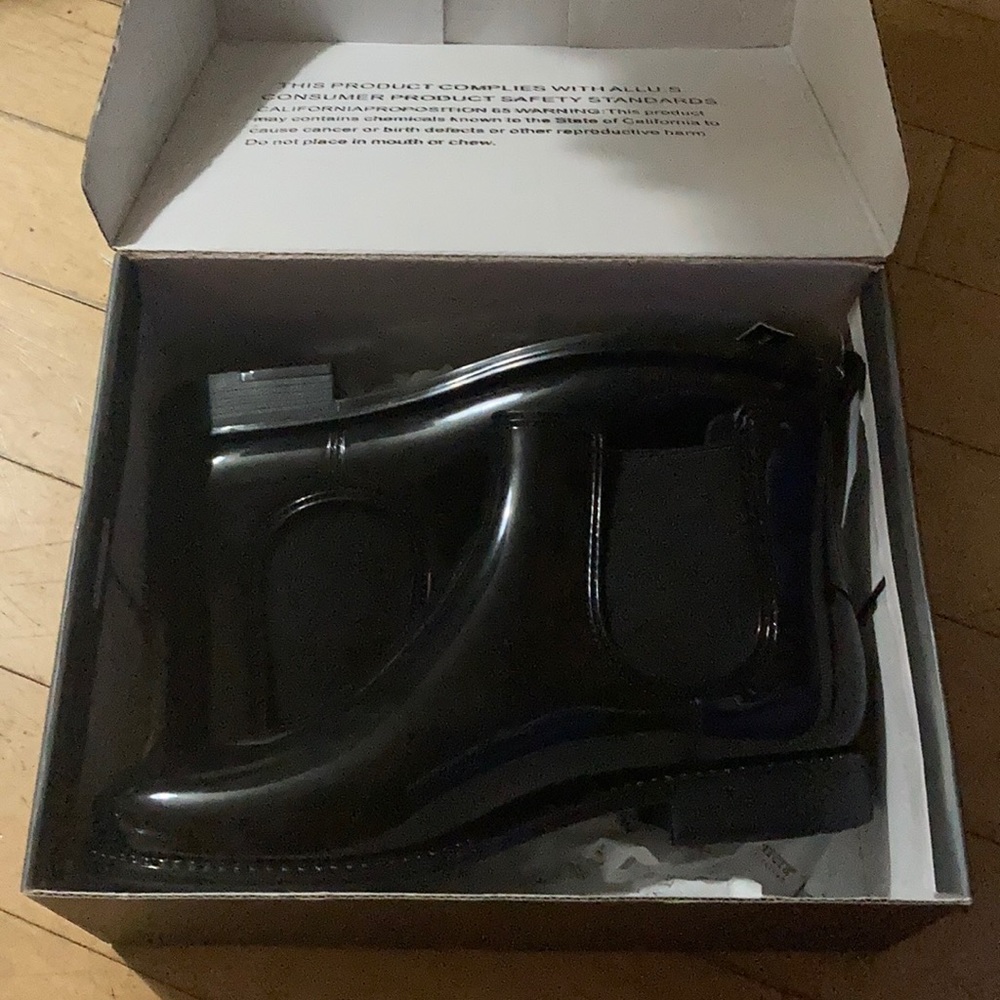 Chelsea boots